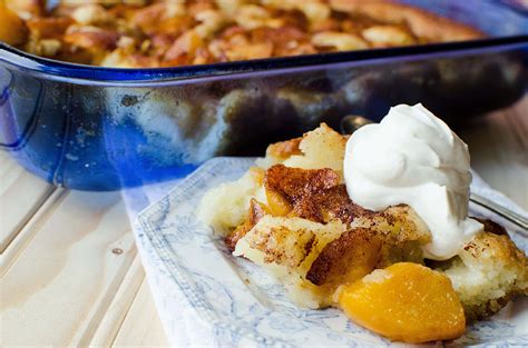Preheat the oven to 420F and line a flat baking sheet with parchment paper. . Daphne oz peach cobbler